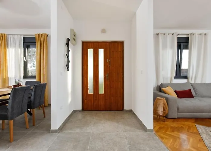 House With A Parking Space Drnis, Zagora - 22772 Drniš