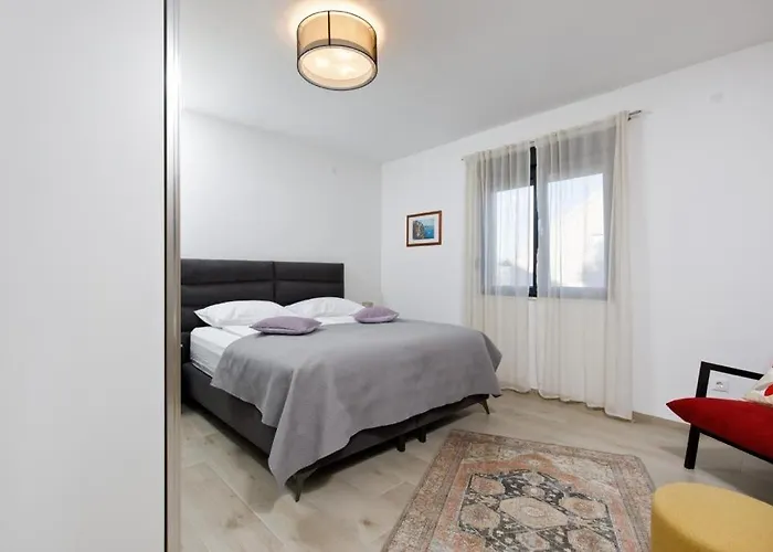 House With A Parking Space Drnis, Zagora - 22772 Drnis